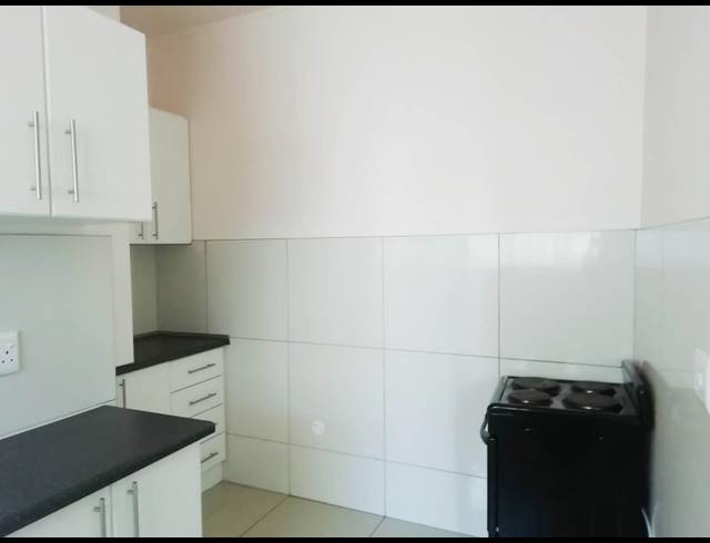 2 BEDROOM APARTMENT RENTED IN ST GEORGES PARK